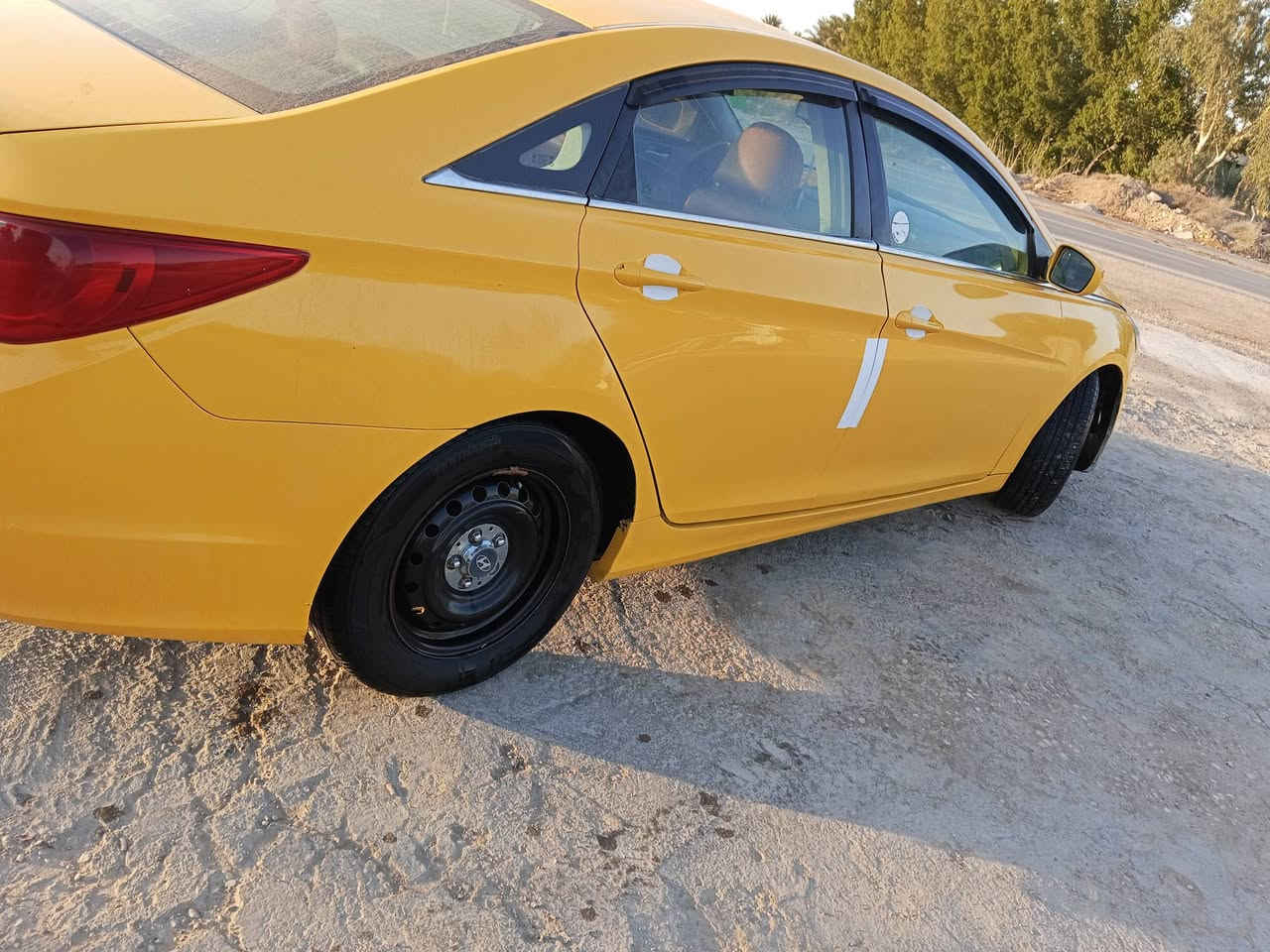 السلام عليكم سوناتة. امريكي  2013 جاهزة مكينة وكير كفالة تبريد حدادية امامية وخلفية جاهزة تخم تاير  رقم كربلة مشروع وطني مالك بل دوانية بية جاملغ وبنيد مبدلات فقط السعر 90 وبية مجال المكان الدوانية الحمزة الشرقي ***********
