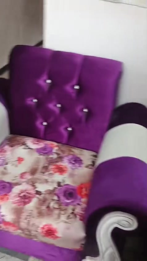 غرفه النوم 500 والتخم ب250
طبلات 40
بيهن مجال بسيط
***********
