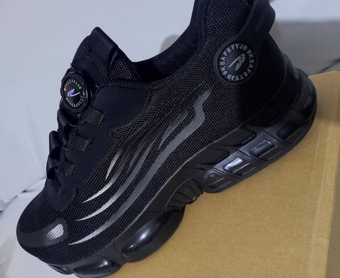 حذاء امان (سيفتي) مقاوم للانزلاق والثقب والحرارة يوفر عزل وحماية من الزيوت  والمواد الكيمياوية او الكهرباء متوفر قياس 40/43/44


**إذا كنت صاحب هذا الإعلان وتريد حذفه لأي سبب، رجاءا أرسل رسالة إلى الدعم الفني**