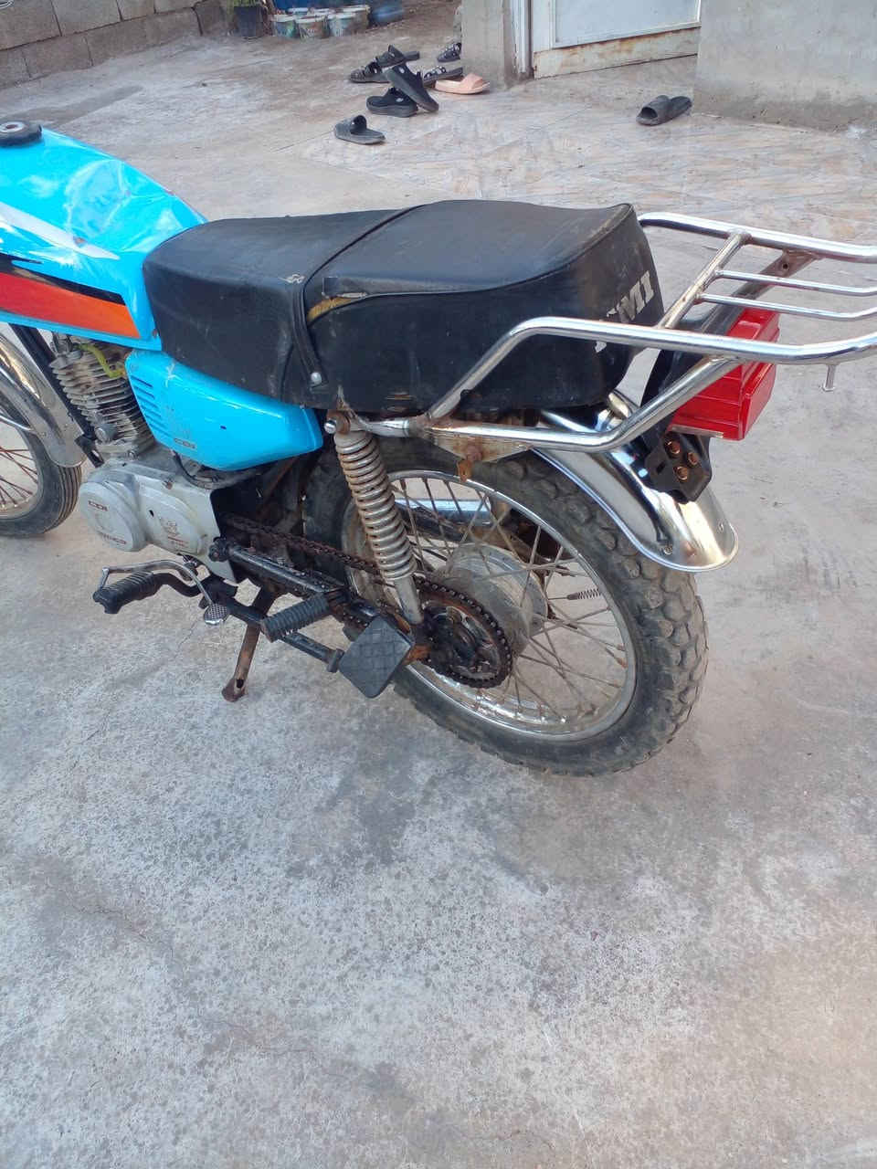 دراجه اربعه كير البيع اوراق موديل ٢٠١٣السعر ٣٢٥العنوان واسط النعمانيه الستفسار ***********
