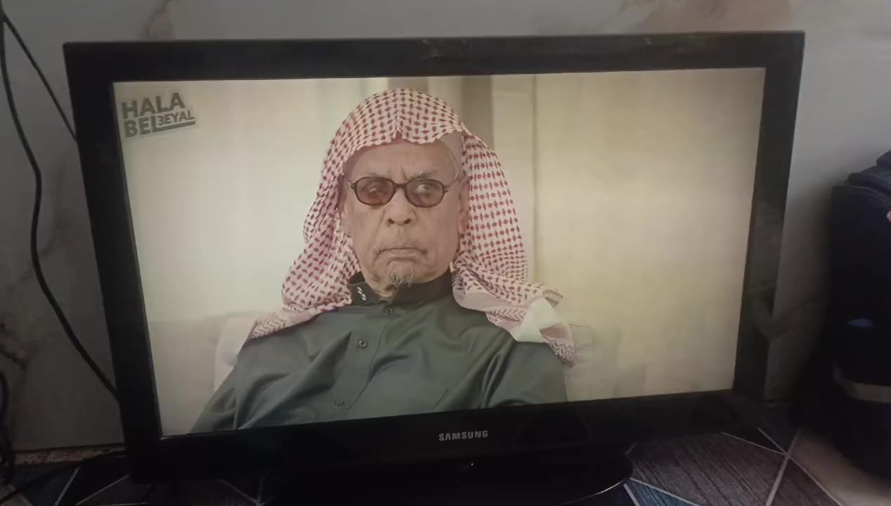 متاح شاشه سامسونك حجم 32 سعر60 بدون نت مكان الامين شرط الفحص ***********
