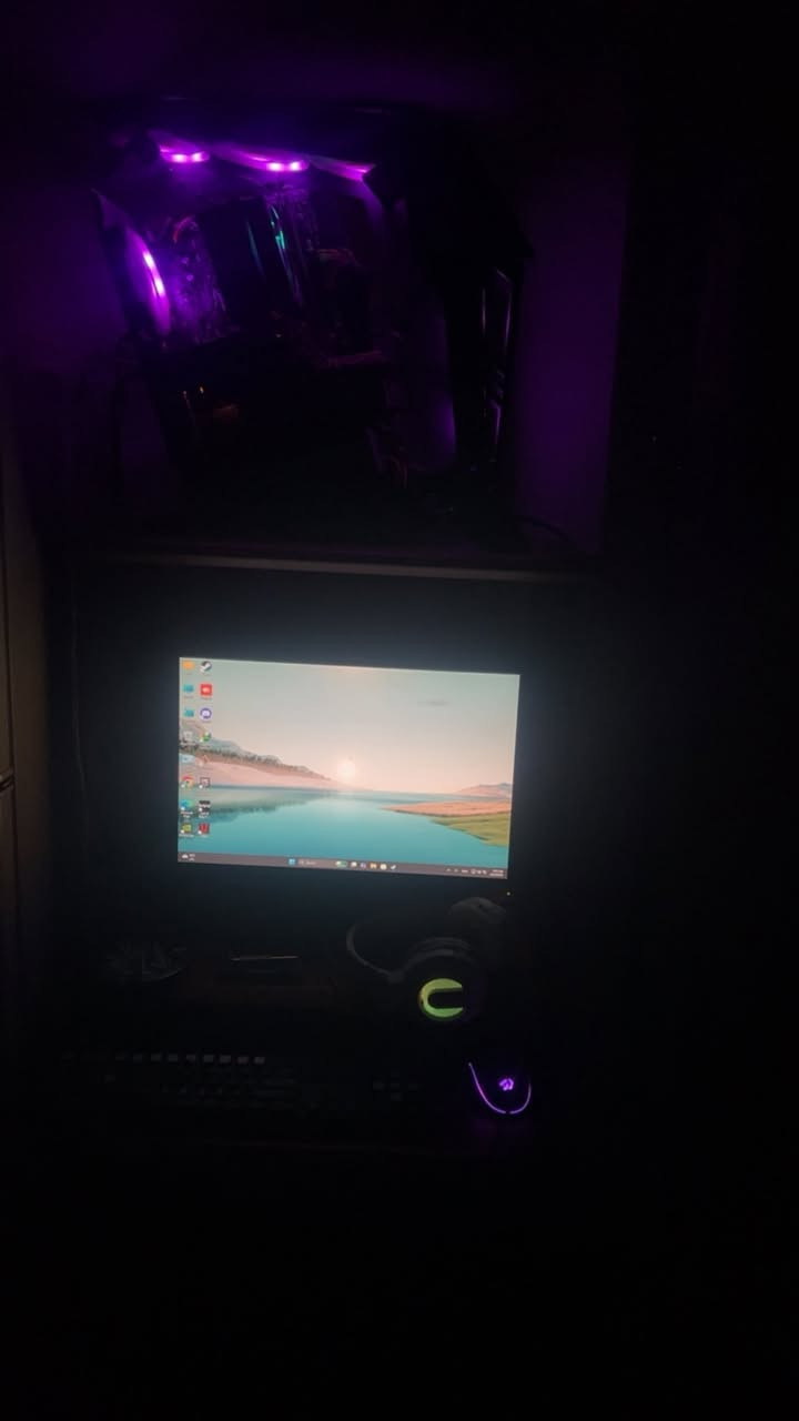 السلام عليكم من رخصت الادمن
تجميعه للبيع كامله RTX1650
كارت شاشه من النوادر الاقتصادي ويشغل 1080p
المعالج 3200رايزن
الباور سبلاي 550
رامات 16G
سعرها مناسب للي يردون يلعبون بدون تقطيع ولا دروبات


**إذا كنت صاحب هذا الإعلان وتريد حذفه لأي سبب، رجاءا أرسل رسالة إلى الدعم الفني**