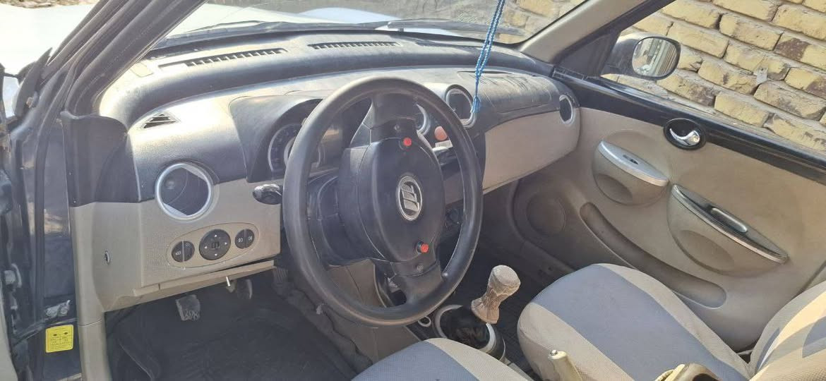 السلام عليكم
سيارة ليفان 2013  رقم بابل مصبوغة حزام كهربائيات شغاله السياره نضيفه الويل رياضي بية شاشة وكاميرا بس مرابط الكاميرا سنويه ساقطه صار سنه السعر 35 بيه مجال 

المكان بابل حي الجمهوري قرب غرفة التجارة الرقم ***********
