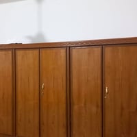 كنتور • ٦ أبواب
