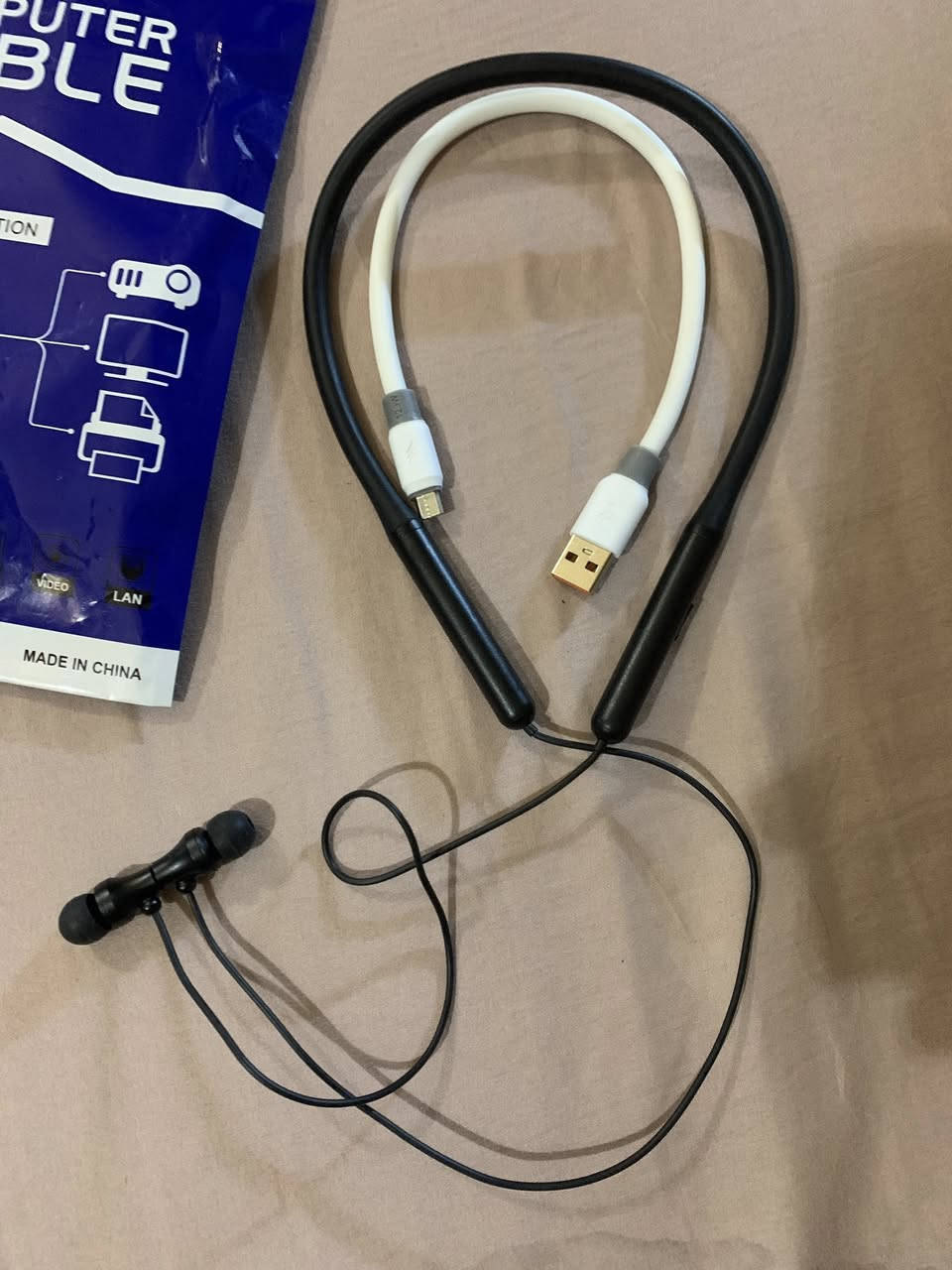 انطي سعر وبالعافيه كلهن اصليات


**إذا كنت صاحب هذا الإعلان وتريد حذفه لأي سبب، رجاءا أرسل رسالة إلى الدعم الفني**