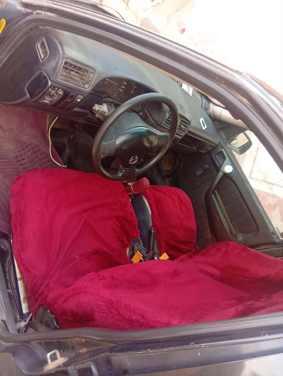 اوبل فيكتر 1992 حجم 16 رقم دولي شرط التحويل قايش عريض صبغ حزام فقط جماليه دفتر بانزين سعر 37 وبيه مجال معاملاه بيع  سياره رقم 🥇


**إذا كنت صاحب هذا الإعلان وتريد حذفه لأي سبب، رجاءا أرسل رسالة إلى الدعم الفني**