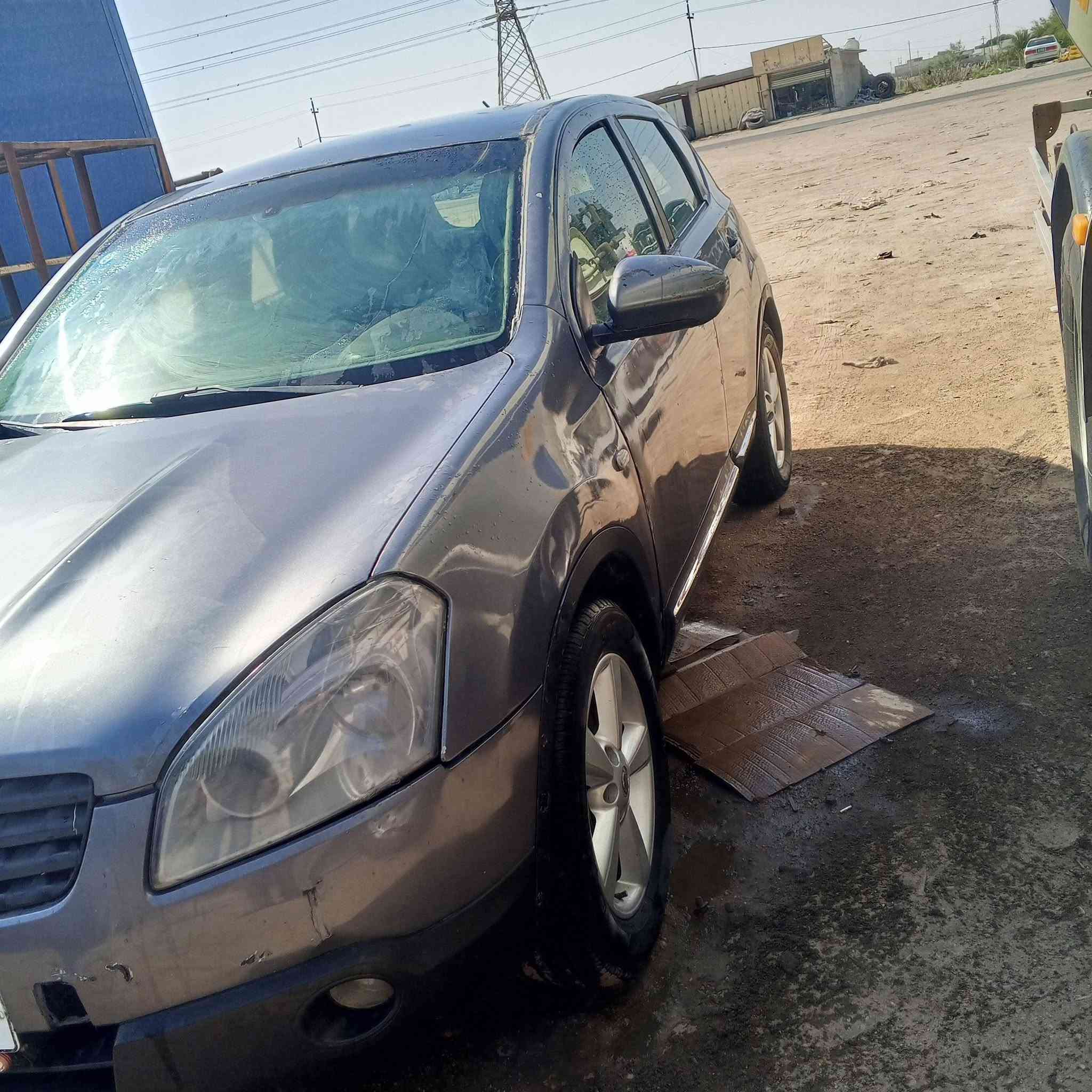 نيسان كوشكات 2008 للبيع بيها ضربه القمر سعر 50 وبيهه مجال رقم بصره نكليزي سنويه 29📞***********
