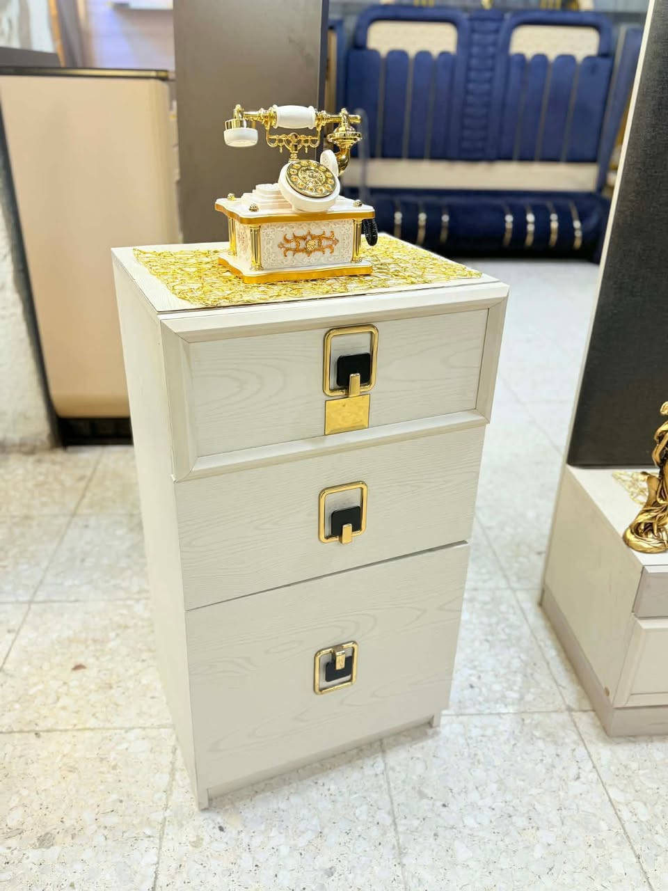 غرفه تركي 10 قطع مودرن حديث تركي اصلي نظافه95💯


**إذا كنت صاحب هذا الإعلان وتريد حذفه لأي سبب، رجاءا أرسل رسالة إلى الدعم الفني**