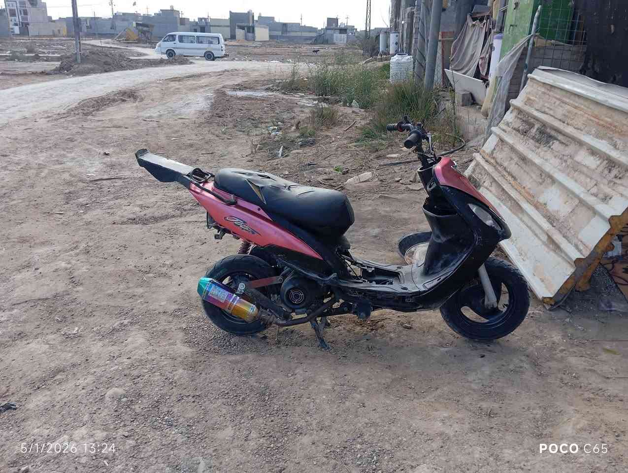 سلام عليكم.... ماكس منغولي..... مكينه مبدل بس ولفات بوشه 55بلاد.... موديل2008 شلعه معدل قلاع.. كلاها شغاله عوزها بس باتري البيع او مراوس شعدك مراوس راسني... السعر450وبيها مجال قليل المكان كربلاء الحسينيه لعطيشي رقم،***********
