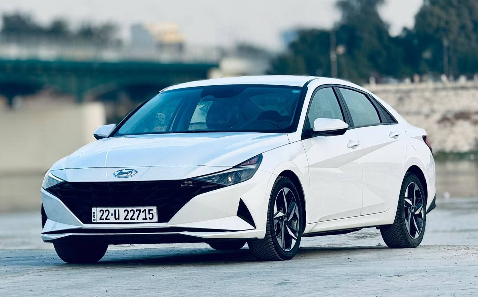 السلام عليكم
النترا 2023 رقم اربيل بأسم شركة وكالة او تحويل مضمون
الحادث مرفق مع الصور بدون ايرباك بيبان ثنين   
المواصفات : بصمة / شاشة ديجتال / لايت LED / تشغيل عن بعد /  رادار امامي / رادار جانبي / شاشة كبيرة / مود درايف / محرك 2000 دوش / ويل كب / جنطة ذكية / تحكم ستيرن / كروس سرعة 
مكاني الكاظمية 

للتواصل والاستفسار : ***********
