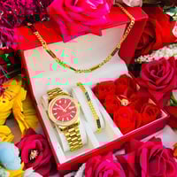 هدية عيد الحب • حجز قبل يومين