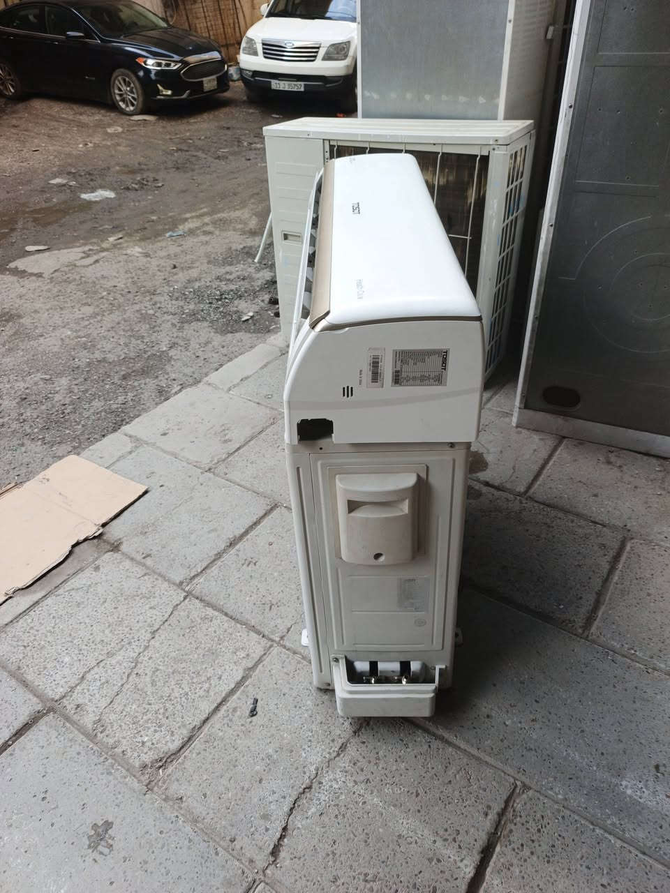 سبلت طن ونص 
توست ابلادي ع وضع الشركه 
كامل مكمل 
سعره ٣٥٠ 
***********
