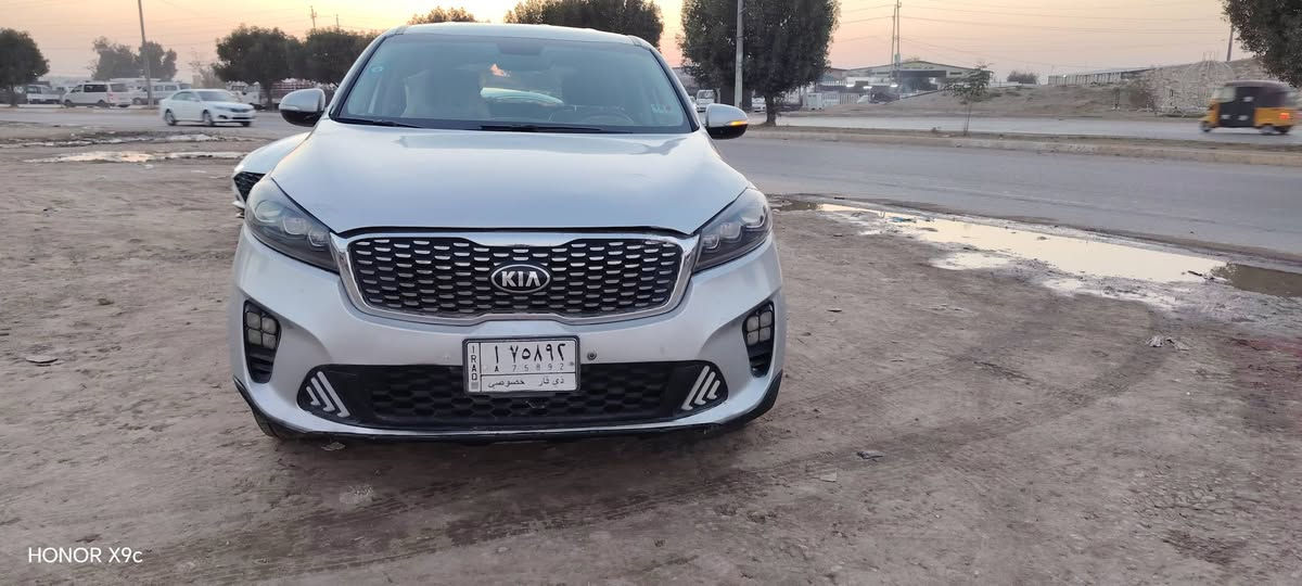 السلام عليكم 
سورنتو 2019 وارد أمريكي

 تحويل مباشر مالكه يمي بابل 

محرك ٤ سلندر سياره جاهزه من كلشي محرك كير حداديه تبريد 

مواصفات شاشه تحكمات 7 راكب عدا البني راما 

بيه 4 قطع حادث أمريكا  حلوه ومال جناي

ماشيه ٨٤

السعر 144 وبيه مجال

العنوان بابل للاستفسار
***********
