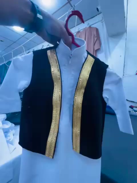 متوفر زي #گرگيعان من عمر سنه لحد ٨ سنين خامه اصلي مو صيني الاسعار من ١٣ لل١٨ متوفر توصيل لجميع المحافضات


**إذا كنت صاحب هذا الإعلان وتريد حذفه لأي سبب، رجاءا أرسل رسالة إلى الدعم الفني**