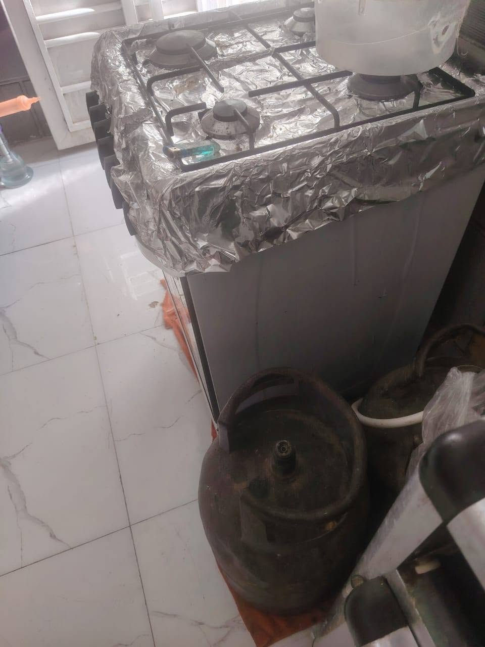 طباخ نضافه فول نفس ماموضح بل صوره صار شهرين من اخذته ب ٢٧٠ وبي مجال قليل العنوان حي عسكري سبيس


**إذا كنت صاحب هذا الإعلان وتريد حذفه لأي سبب، رجاءا أرسل رسالة إلى الدعم الفني**