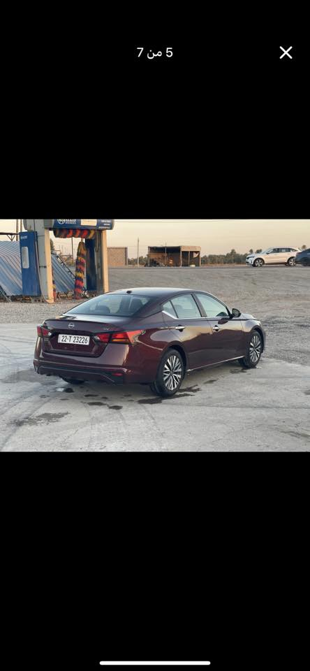 السلام عليكم
نيسان التيما 2024 SV

سياره جديده وكامله وبدون نقص 

ولا كلوب بلدشبول رادارات كامله السياره جامرلغ السايق والباب صبغ

سعره 160 وبيه مجال 
***********
