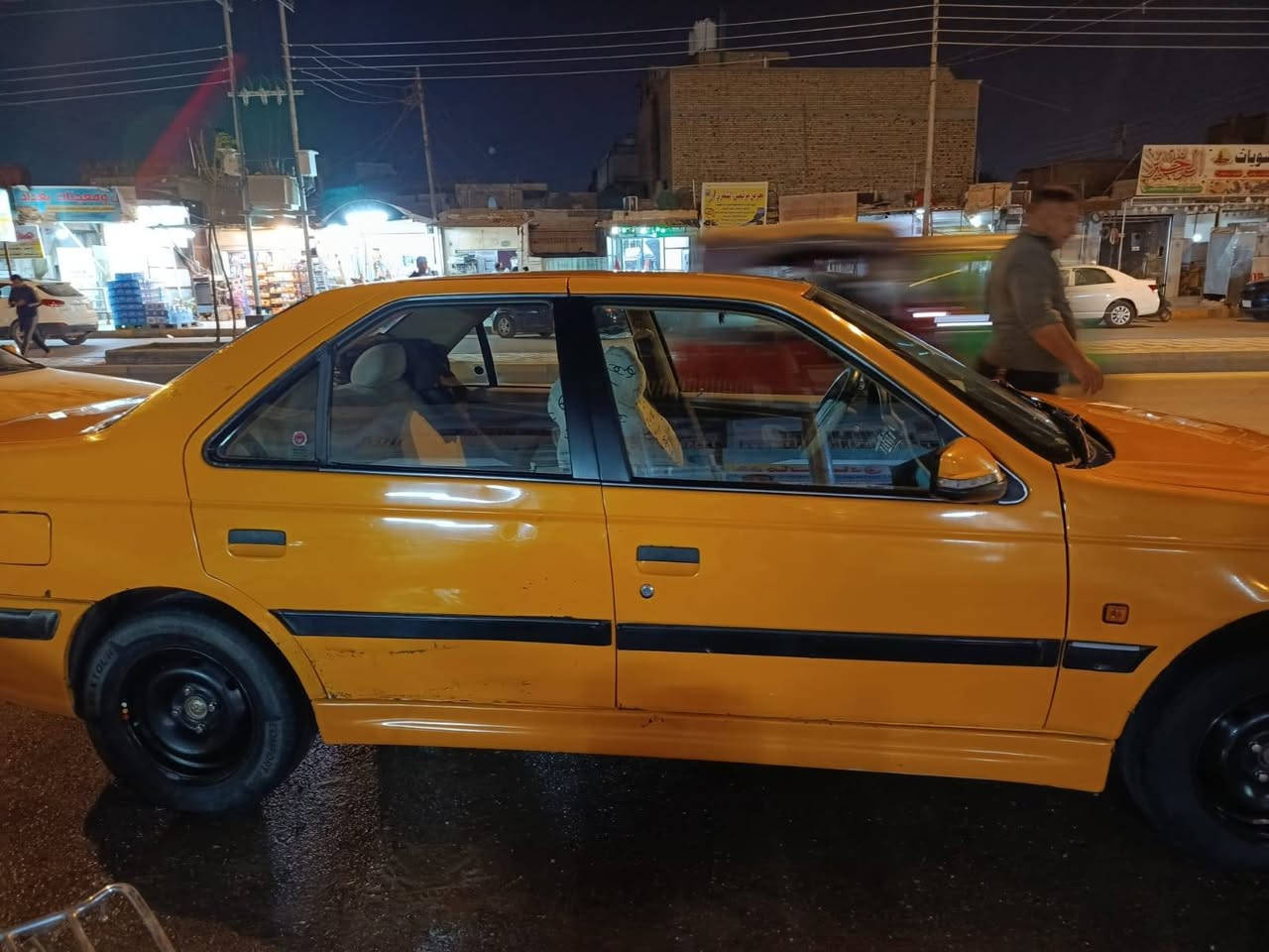 السلام عليكم بيجو بارص للبيع موديل ٢٠١٨  السيارة كفالة ما عدا بيها بارد الباب،العبري السعر ب ٤٥   بيها مجال بسيط بمسي السيارة
‏ للاستفسار الاتصال. ***********‬
