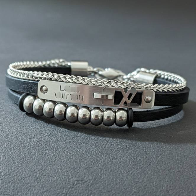 احلى الموديلات ١٥ بس والتوصيل بلاش 
ارسل الصورة اللي تعجبك واحنا ندزلك تفاصيلها


**إذا كنت صاحب هذا الإعلان وتريد حذفه لأي سبب، رجاءا أرسل رسالة إلى الدعم الفني**