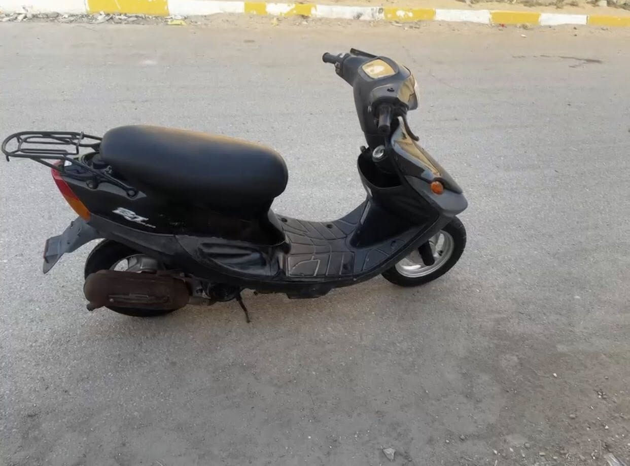 للبيع بيجي ٩ زروف فحل كفاله كهربائياتها مابيه نقص ***********
