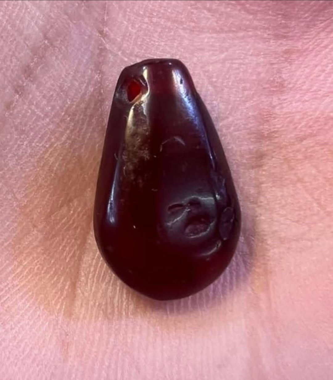 السلام عليكم ورحمة الله وبركاته الأخوة الأعزاء نتشرف بتواجدكم في هذه المجموعة المميزة لنشر التحف الأصلية القديمة 
اخوكم زيد الشاوي


**إذا كنت صاحب هذا الإعلان وتريد حذفه لأي سبب، رجاءا أرسل رسالة إلى الدعم الفني**