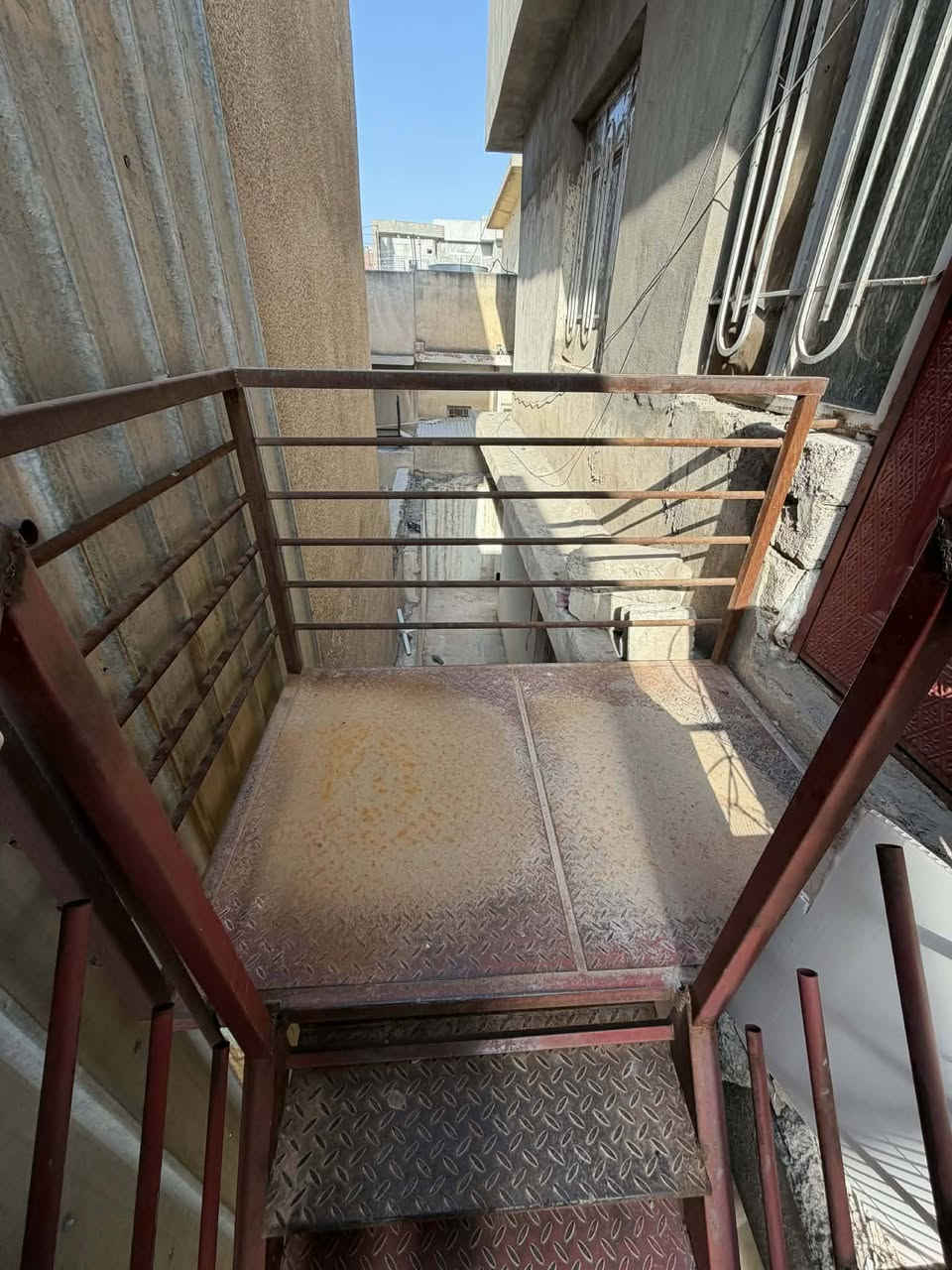 اغراض للبيع الدرج سعره ٣٠٠ بيع مستعجل والكاونتر سعرو ٩٠٠ بيع مستعجل  @إشارة


**إذا كنت صاحب هذا الإعلان وتريد حذفه لأي سبب، رجاءا أرسل رسالة إلى الدعم الفني**