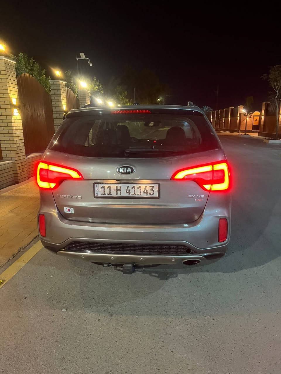 سلام عليكم سورنتو للبيع مديل 14 ابسسمي رقم بغداد الدولي نكلييزي محرك سته سلندر سبعه راكب تلث قطع تبريد بنورما عله طول السياره بصمه دخول ذكي وبصمه تشغيل مانع نزلااق انضمه قياده نورمال ايكو وسبورت رادر حساسات خلفيه كامره خلفيه بردات بيبان بلاادي سياره بيهه بارد جاملغ الخلفي ولباب وبنيد مبدل باقي السياره كفاله كير محرك كله فول صندوق كهرباء السعر 160وبيهه مجال مكاني بغداد المدائن


**إذا كنت صاحب هذا الإعلان وتريد حذفه لأي سبب، رجاءا أرسل رسالة إلى الدعم الفني**