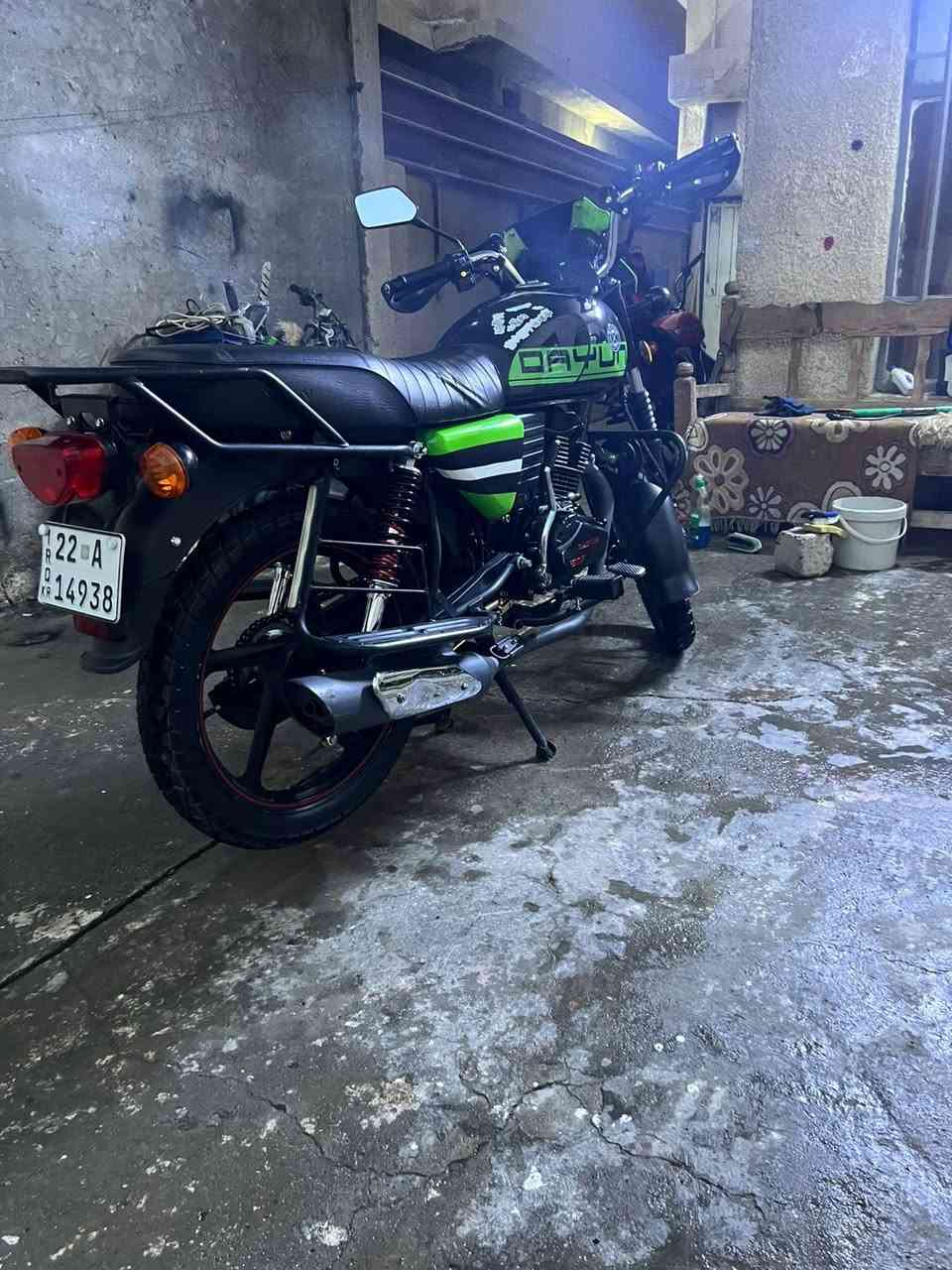 دايوان جبلي مكينه 200cc
رقم اربيل بايسمي تحويل اي وقت يعجبك 
دراجه خير من الله زيرو 
رايده ب 2500 و بيه مجال
رقمي ***********
مكاني السيديه
