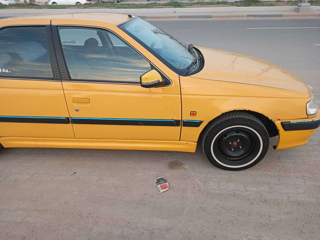 يا الله سلام عليكم 
بيجو بارص 
مديل 2015 السنويه ال27
تبريد 
تتفئه
تخم تاير 
جاهزه 
كير مكينه ما شالله 
السياره كبل الشارع 
بسمي تحويل ثاني يوم 
السياره جاهزه من جميع النواحي 
مكاني البصره شط العرب شارع الحوطه الريان 
السياره نقصهه بس الهلالات الوره  وعله وضعيتهه 
السعر 45وبيه مجال حك الجيه 
***********
