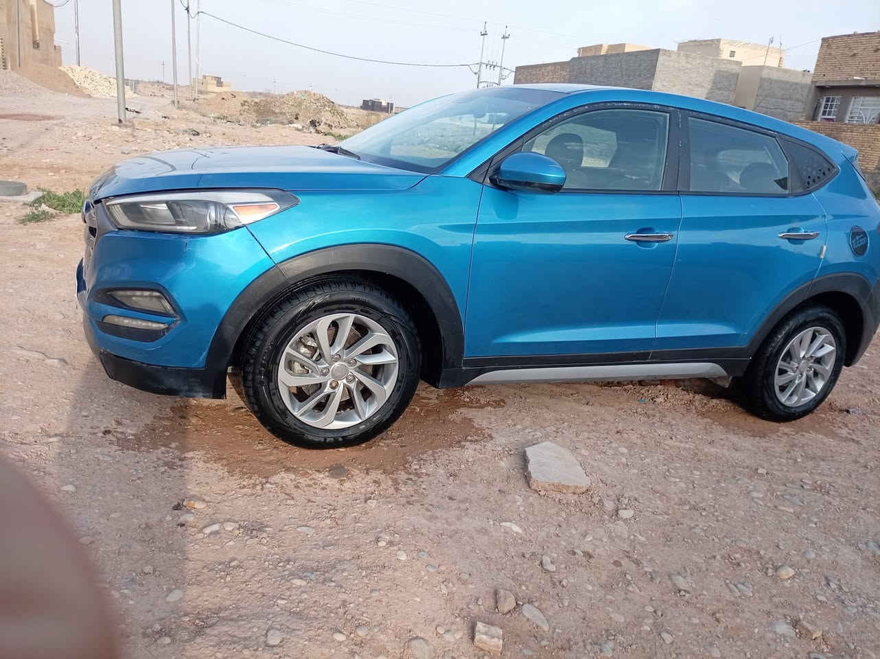 توسان ١٦ فول فتحه كشنات جلد تدفئه باكشن محرك ٢٠٠٠ gdi جديد شاده رقم بغداد بسمي عبوه فيتبم جديده جامه جديده  باتري جديد تخم تاير سعره قفل من الاخير ١٢٨ حادثه تبديل بنيد بيه صبغ اماكن سؤنر بلمنشؤر لعود شواصي سليمات مكان كوت ***********
