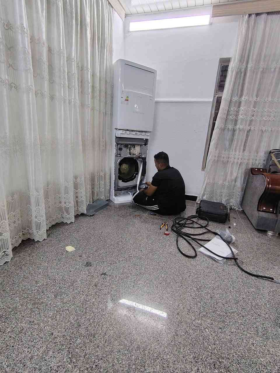 ورشة علي  للسبالت متنقله 🛻
عندك سبلت عطلان لا تحتار 🤔اتصل *********** واتساب
                                                    
والصيانه داخل بيتك بأنسب الاسعار ولا تفكر بالتصليح الممل نصلح لكم أينما كنتم
1- نصب السبالت ❄️❄️
2- فتح وغسل وصيانة جميع انواع السبالت 
3- يتوفر لدينا كافة المواد الاحتياطية 
4- كابسترات اصليه
5- شحن غاز درجة اولى 
6- إلغاء مجموعه التدفئه بحرفيه ممتازة
