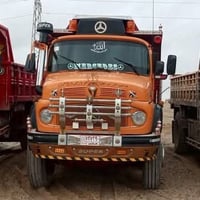 شاحنة • بدون تفاصيل