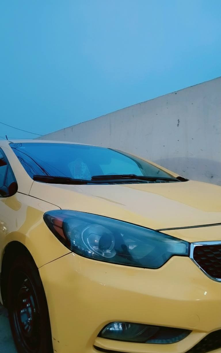 🚗 كيا فورتي 2015 - وارد أمريكي (للبيع أو المراوس) 🚗
​
​المحرك (المكينة. 1800)

​(الكيرAT)

(حادثه جاملغ الايسر الامامي+ تبديل البنيد) 

​المنشأ: وارد أمريكي (السيارة ملامحها نظيفة وجاهزة).
​✅ المحرك جديد: 
​✅ الحدادة والكهربائيات: مكفولة وشغالة 100%.
​✅ التبريد: شغال وممتاز 
​
(دوشمه+طخم تاير جديد). 

<ڪامره>. 
​
💰 السعر المطلوب: 113 ورقة (شدة و13 ورقة).
🤝 المجال: السعر بيه مجال بسيط .. 
🔄 المراوس: أرغب بالمراوس مع فورتي موديل 2019 أو 2020 (حصراً) مع دفع الفرق.
​للتواصل والاستفسار:
📞 رقم الهاتف: [***********]
📍 المكان: [بغداد]
