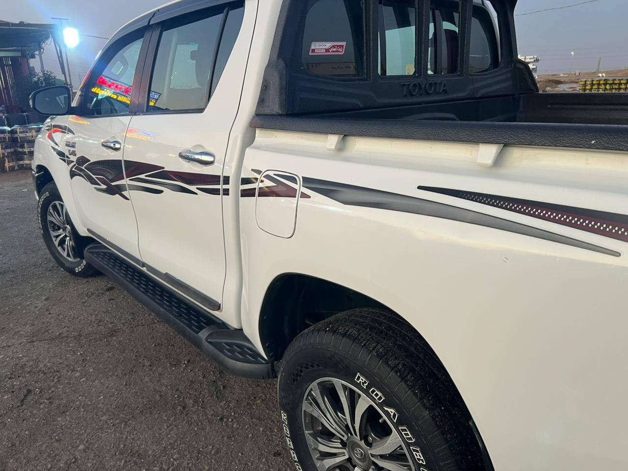 السلام عليكم هليوكس كاز كاز ٢٠٢٠ D. 4D كير عادي فول موصفات بصمه مكفوله كفله عامه سياره جديده سياره ستخدم شخصي بسمي رقم مثنه رقم جديد دولي ماشيه ١٦٠ الف مكينه لا تبخير لا تنقيص حداديه جديده خير من الله العنوان واسط النعمانيه الاستفسار علئ هاذه رقم ***********
