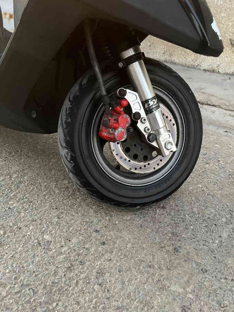 السلام عليكم دراج ثعلب دراج حلوة وناعمة ونظيفة نزلتهة  رامبة لسعر 700 لف وبيهة مجال ***********
