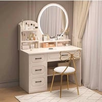 هذا ميز مكياج عصري وأنيق لون أبيض مع مرآة مدمجة وتصميم عملي يحتوي على ...