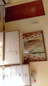 ميز تواليت • بيها مجال
