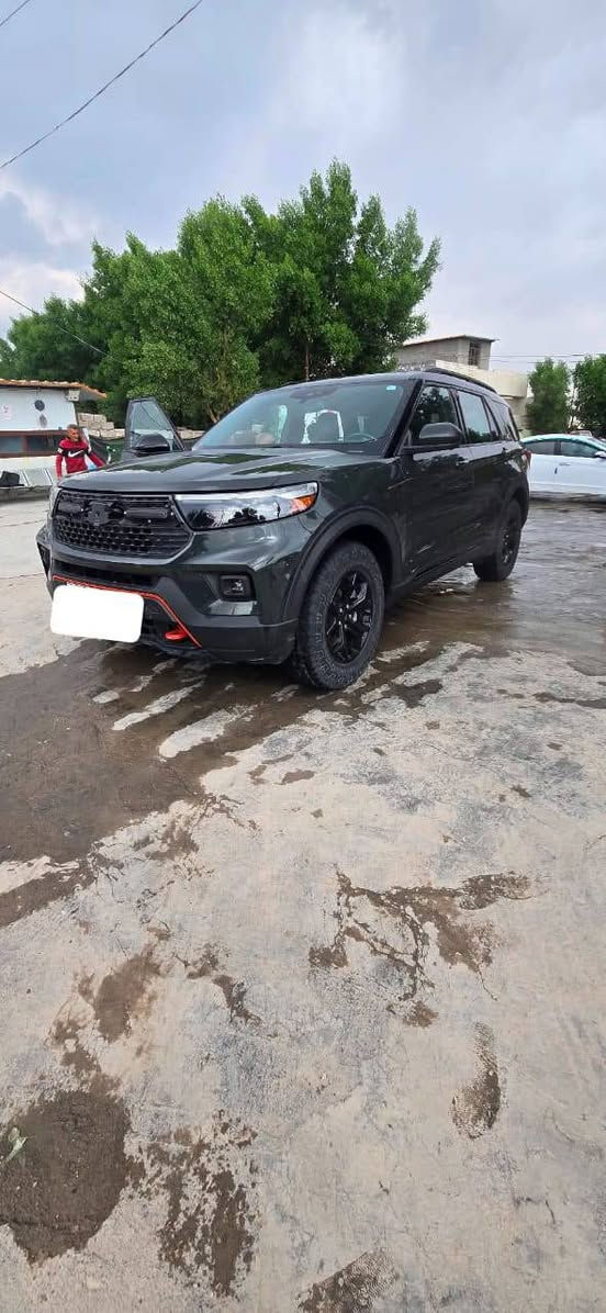 𝟐𝟎𝟐1 𝐅𝐎𝐑𝐃 𝐄𝐗𝐏𝐋𝐎𝐑𝐄𝐑-𝐓𝐈𝐌𝐁𝐄𝐑𝐋𝐈𝐍𝐄
فورد اكسبلور (TIMBERLINE) موديل :2021

اللون : زيتوني مميز

عدد المقاعد ( 7.راكب )

عداد المسافة : 69 الف

حجم المحرك : 2.3L TURBO (4,سلندر)

ملاحظة السيارة : جاملغ امامي 
( باب تبديل بيلادي )

المواصفات : 𝐓𝐈𝐌𝐁𝐄𝐑𝐋𝐈𝐍𝐄

فـــول فـــول مـــواصفـــات
فتحة سقف بــــانورمــــا
دةبـــل اكســـل : 𝟒𝐖𝐃
كيـــج الكتـــرونــــي
بصمة ابــــواب
بصمة تشـــغيـــل
تشغيل عن بعد ,𝐑𝐄𝐌𝐎𝐓𝐄 𝐒𝐓𝐀𝐑𝐓
سيتم سماعات 
شاشة دشبول 
كاميرة امامي
كاميرة خلفي
كيـــر مـــاوس 
هـــانـــد بـــريـــك بصمة
اوتو هولد (𝐀𝐔𝐓𝐎 𝐇𝐎𝐋𝐃)
اوتو ستارت (𝐀𝐔𝐓𝐎 𝐒𝐓𝐀𝐑𝐃)
اوتو ستوب (𝐀𝐔𝐓𝐎 𝐒𝐓𝐎𝐏)
رادار امامي (تحديد مسار)
رادار جانبي  (نقاط عمياء)
رادار خلفي (التحذير من الاصطدام)
حساسات جانبي
حساسات خلفي
نظام (𝐄𝐂𝐎)
نظام (𝐍𝐎𝐑𝐌𝐀𝐋)
نظام (𝐒𝐏𝐎𝐑𝐓)
نظام (𝐓𝐎𝐖/𝐇𝐀𝐔𝐋)
نظام (𝐒𝐋𝐈𝐏𝐏𝐄𝐑𝐘)
تحكمات استيرن
استيرن هيتر 
كشنات جلد
كشنات اماميه كهربائي 
كشنات هيتر 
صندوق شفط كهربائي 
لايتات 𝐋𝐄𝐃 ليد وعدسة 
بلوجكترات 𝐋𝐄𝐃 ليد بيلادي
بكلايتات 𝐋𝐄𝐃 ليد بيلادي

تفاصيل اكثر الاتصال على ارقام التالية

𝐖𝐡𝐚𝐭𝐬𝐀𝐩𝐩
☎️***********
