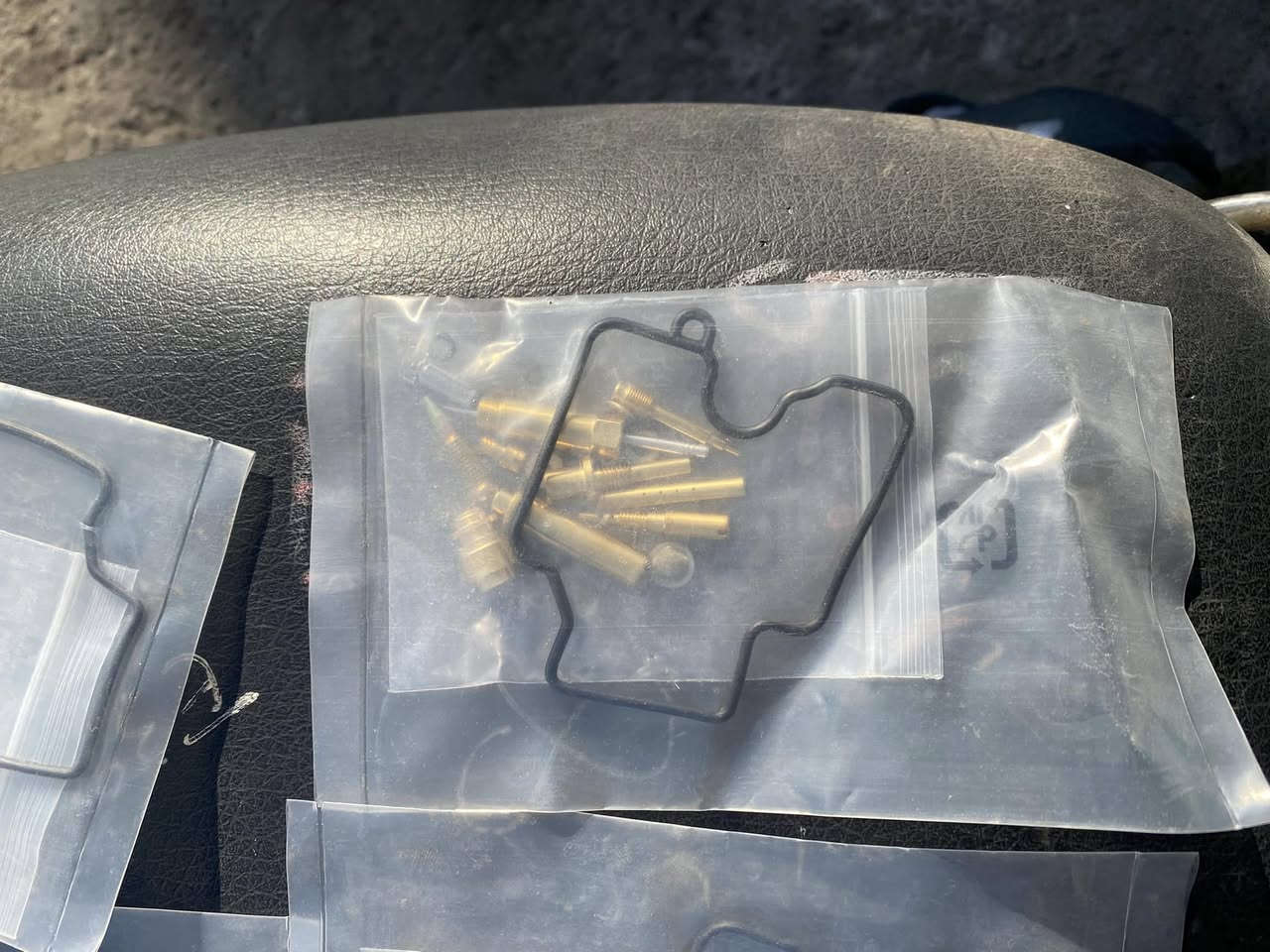 السلام عليكم تخم جتات كابريتر كامل جديد المكان شارع فلسطين قرب مستشفى الكندي ***********
