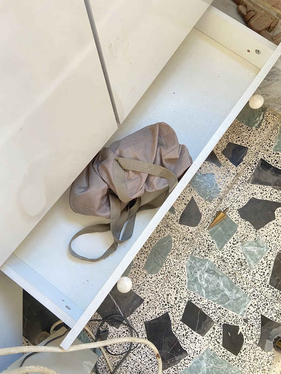 كنتور اطفال بابين ومجرين
سعر البيع٧٥ 
مكان حي تونس


**إذا كنت صاحب هذا الإعلان وتريد حذفه لأي سبب، رجاءا أرسل رسالة إلى الدعم الفني**