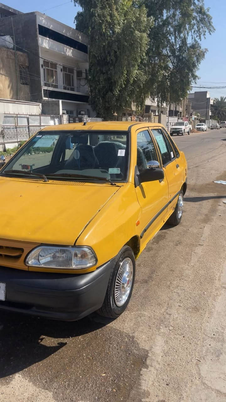 سايبة 2012 رقم انكليزي تحويل مباشر غرامات مصفرة 
سيارة جاهزة حدادية تايرات جدد كير مكينة جديد شواصي معمرة تعمير درجة اولى تبريد نقصة بس غاز سيارة ما ناقصها اي شي تشغل و تطلع مكان حي الجامعة شارع 66 قرب اسواق الريان للاستفسار *********** بغداد, العراق
