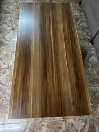 ميز • عمل ايد • عنكاوا