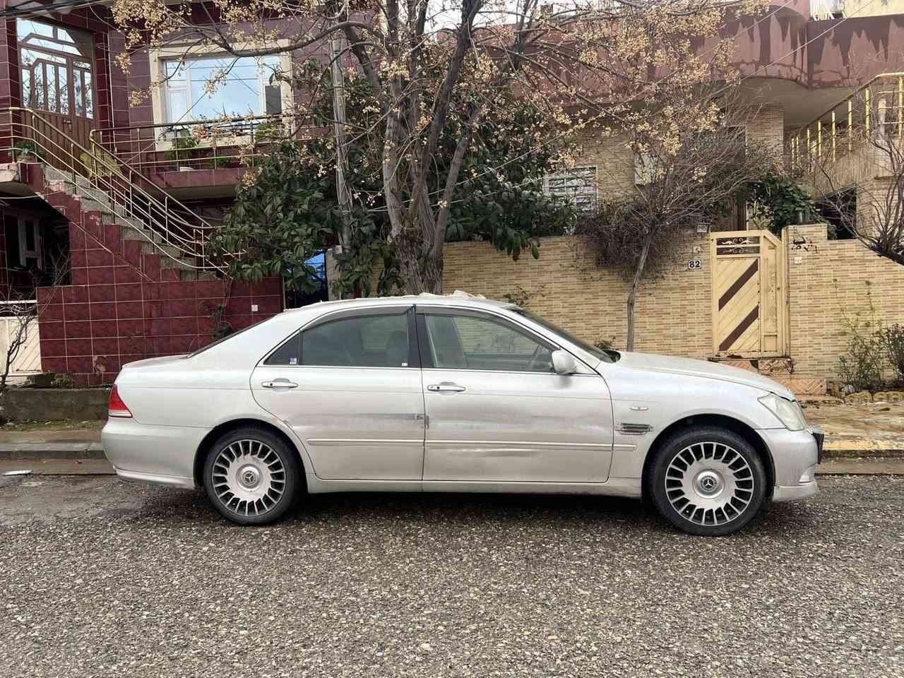 ەسەرەتا بەناوی خوای گەورە   شاهینە مۆدێل ٢٠٠٥ مەکینە١٨٢. سەیارە کە دوو دوگمەیە   ناو زەردە  جوار تایەو ویلی مایباخی لەسەرە سەیارە کە تا بڵێی جوانە هەموو شتێکی   وەک بیلیدی ماوەتەوە. بێ مەسرەفە   سعری٥٩گەڵا مەعامەلە   ڕەقم تەلەفون***********
