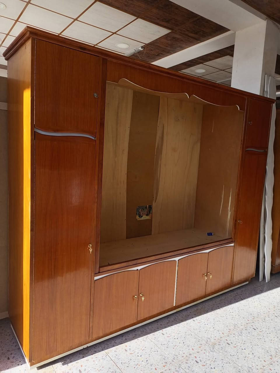 كنتور سليمانيه صاج عراقي قياس 3متر نظيف كلش العنوان كركوك اسرى مفقودين مقابل دوميز  معرض يونس نجار قرب مول كركوك 3 للاستفسار ***********
@الجميع
