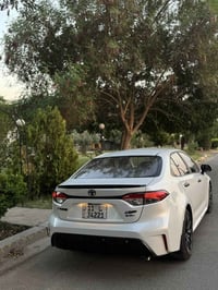 للبيع كورلا هايبرد تجميع الصين موديل 2025 فول مواصفات s بلاك ماشيه 21 ...