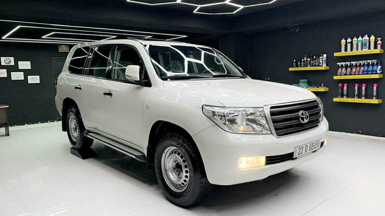سلامون عليكم 
Land cruiser 2011 GX
وةنةوشةي ٢٠١١ GX 
سةيارةكة زور خاوين ماوةتةوة مالي دوستة بي مةسروف يةك دينار مةسروفي تيا نيية رةسمي سونةرةكةيم داناوة بةس مةكينةي كراوةتةوة ئةو رةقةمة جوانةشي لةگةل داية 
سعري :310 مةعامةلةيةكي برايانة 
ژم/ ***********
ژم/***********
ناونيشان/ چةمچةمال شمشمل, السليمانية
