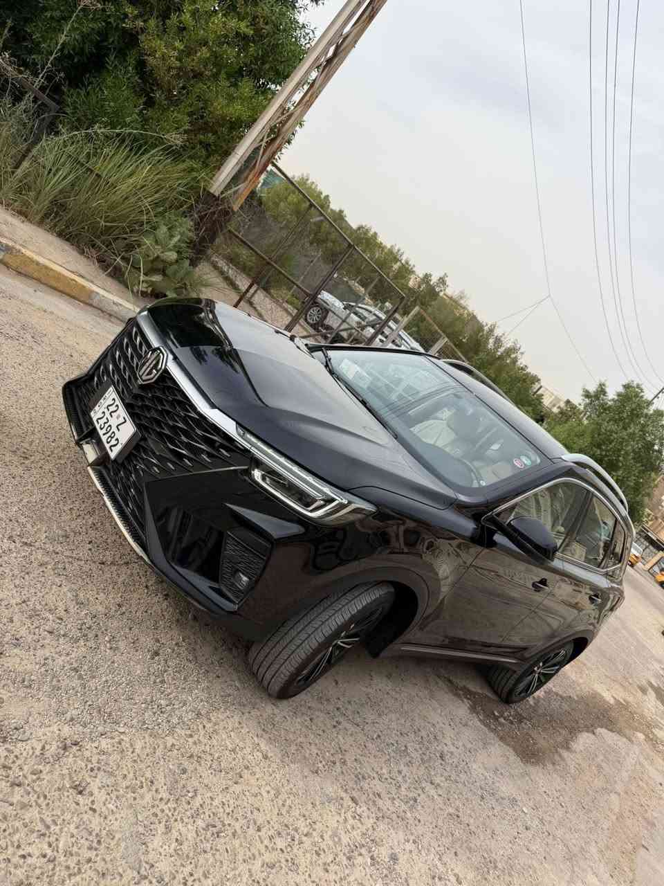 MG RX5 Plus 1.5T
موديل 2025
فول مواصفات عدا الجلد
ماشيه 4500 كيلو فقط
يعني شبه زيرو
نظيفة جداً على وضع الشركة و بعدها بالضمان
بيها صيانة مجانية لمدة سنتين متدفع أي شي غير البانزين الباقي كله مجاناً بالشركة 
و الضمان 6 سنوات على كير محرك كهربائيات

سعر السياره ٢٢ مليون بيها مجال 

***********
