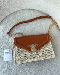 جنط نسائي  سعر المفرد 15 آلاف دينار سعر الدرزن 120 ألف ألف دينار قياس ...