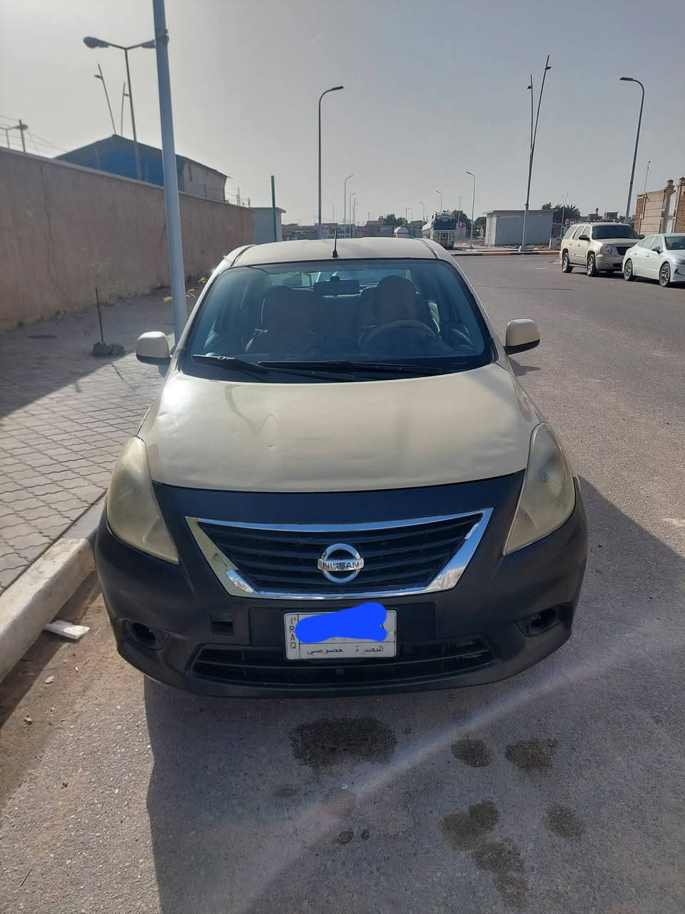 نيسان سني هندي ٢٠١٤ سيارة مال واحد جناي بيهة صبغ وطخات خفيفة مكفولة من الدعمة القوية تخم تاير جديد راديتر جديد باتري كوري جديد الجامة الامامية مبدلةسيارة جاهزة السعر ٦٥ /***********  البصرة الزبير
