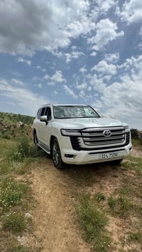 لاندكروزر VX • محرك 3500 • ٨٨٠٠٠ كم