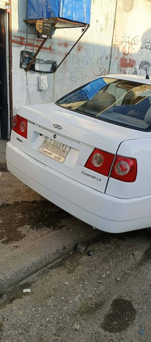 سلام عليكم
كوين موديل 12 

سياره حلوه كاعده 

كير شرط مكينه نفخ 

بيها صبغ جاملغ يمين فقط 

كهربائيه كلها شغاله 

تبريد وتدفئة شغل 

طخم تيارات جديد باتري جديد 

سنويا إلى 17 
سعر 36بيها مجال 

كابون موجود ورقي 

اتصل ***********او ***********
